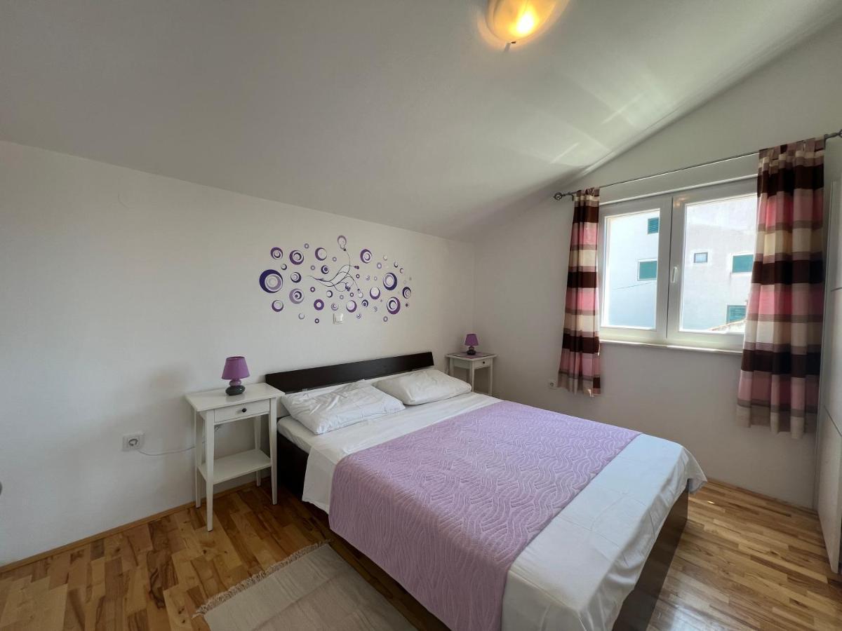 Apartmani Roje Sveti Filip I Jakov Exterior photo
