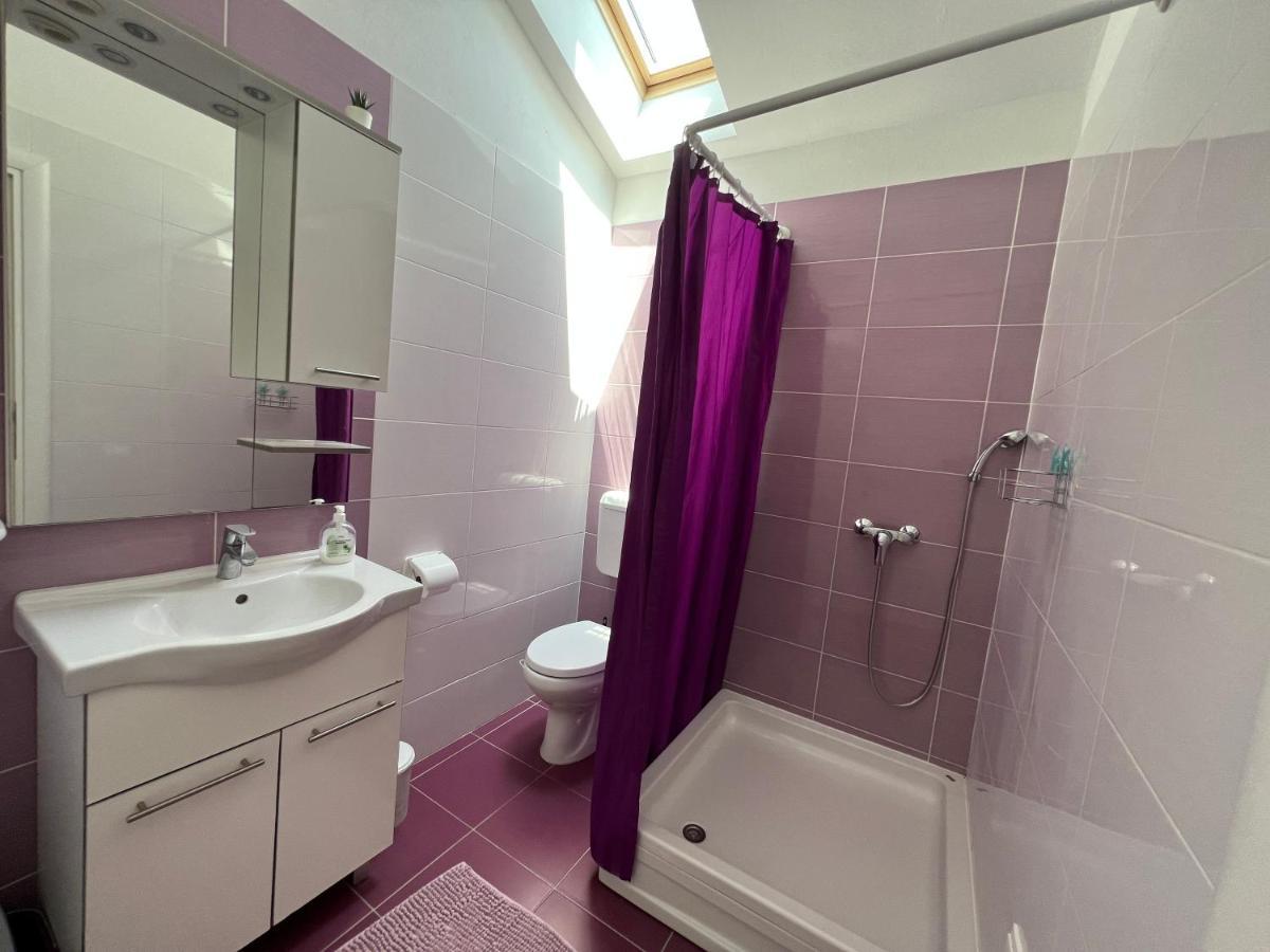 Apartmani Roje Sveti Filip I Jakov Exterior photo