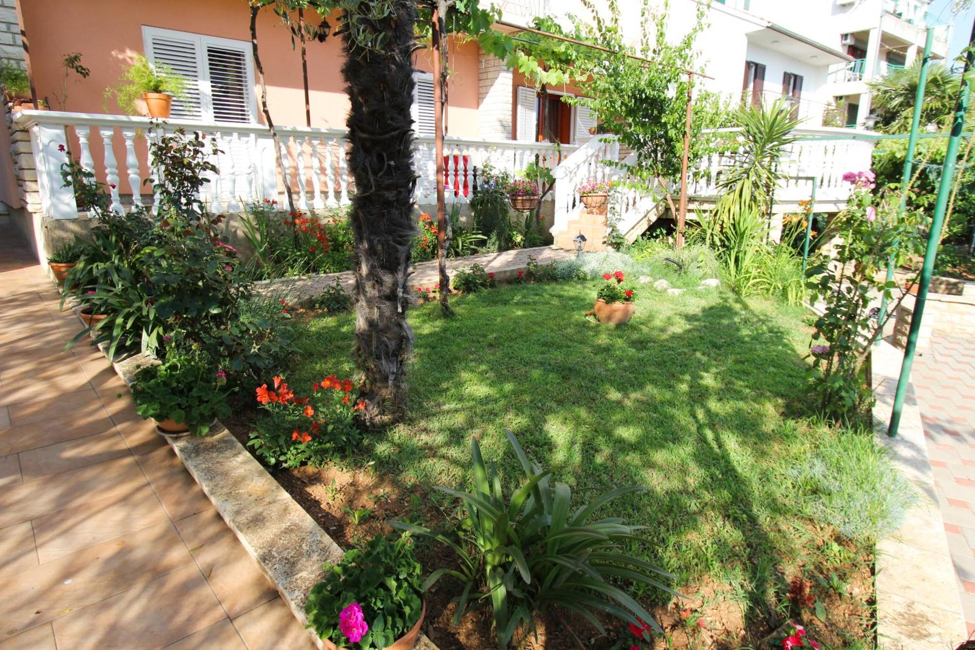 Apartmani Roje Sveti Filip I Jakov Exterior photo